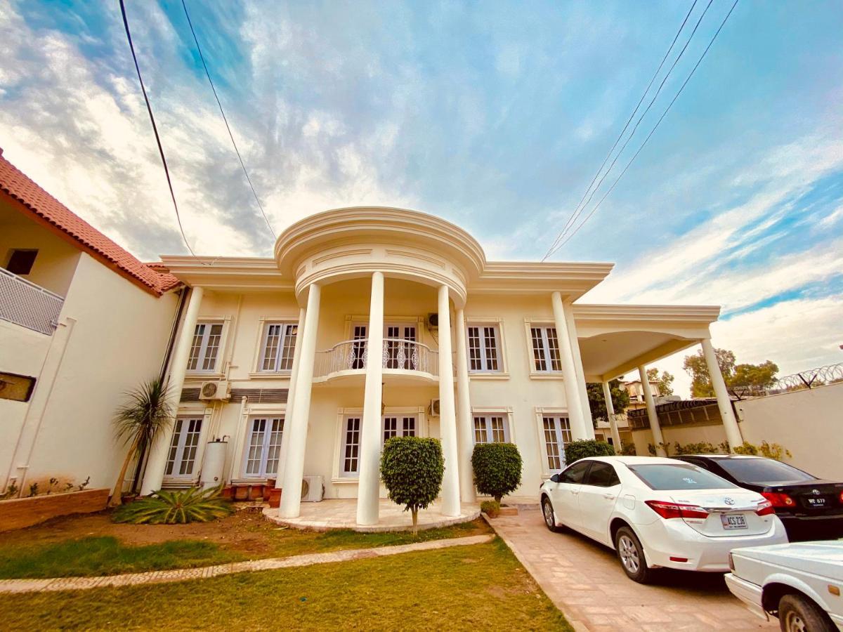 Shelton'S Rezidor House Hotel เปชาวาร์ ภายนอก รูปภาพ